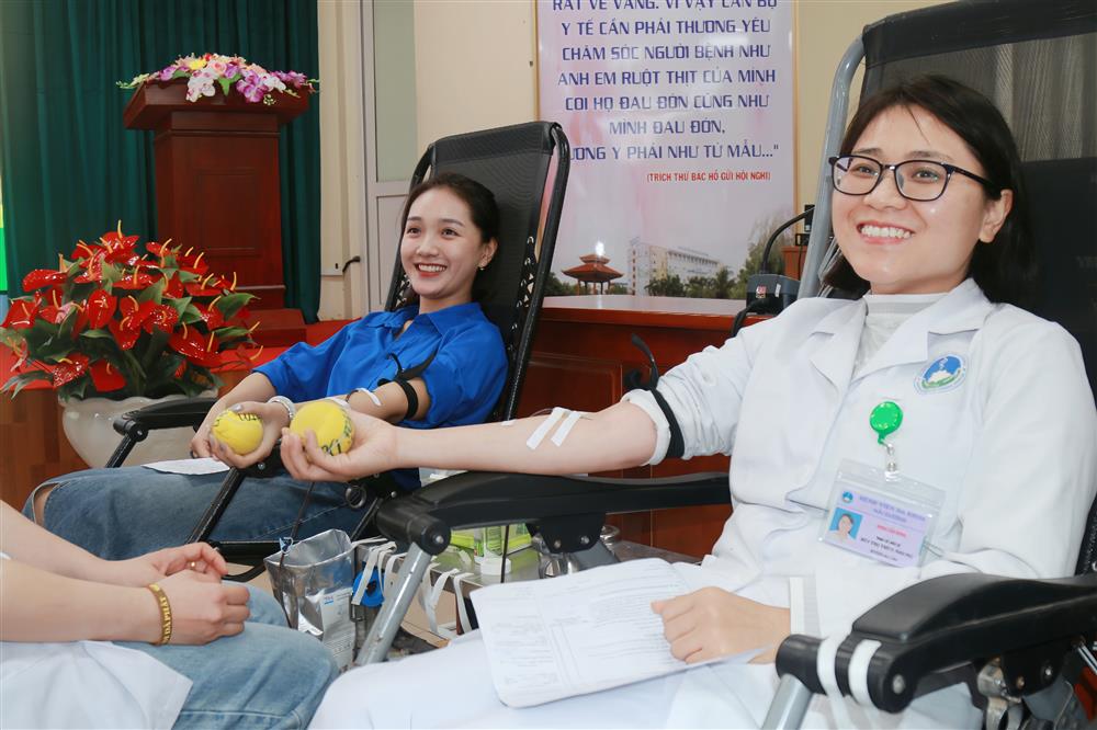 TUỔI TRẺ BỆNH VIỆN ĐA KHOA HẢI DƯƠNG – SẴN SÀNG SẺ CHIA SỰ SỐNG